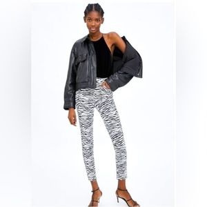 Zara jeans